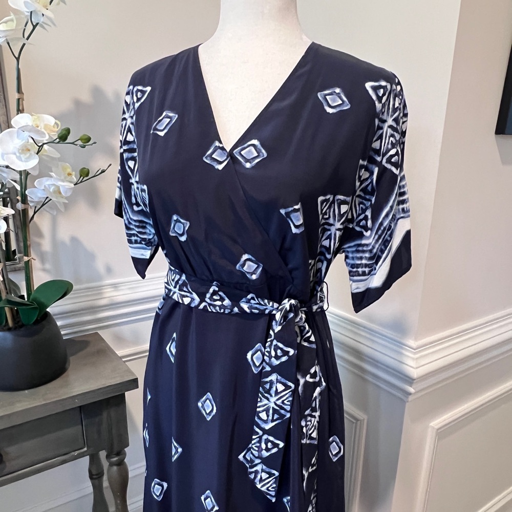FLASH SALE! Chicos Navy/White Tie Dye Long Dress with Sash US Size 2